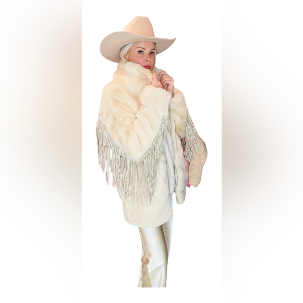 Elegant Cream Fringe Women's Bag - Picture 10 of 10